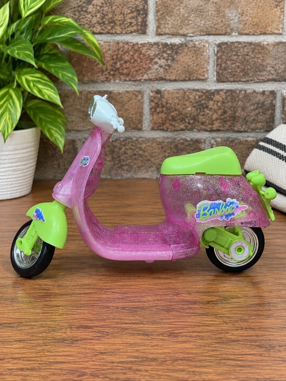 Barbie Motor Scooter – 1997 Arcotoys/Mattel Vintage Barbie Accessory